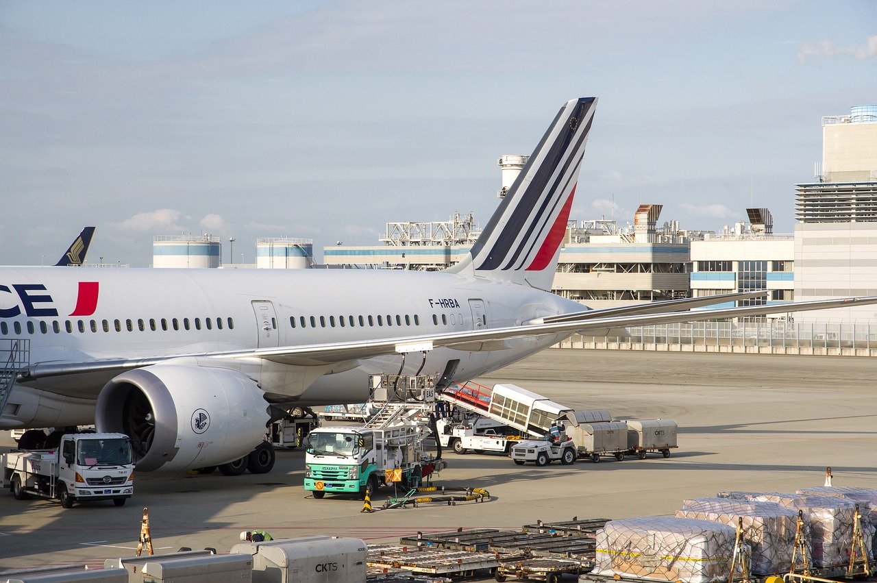 aircraft loading freight for transportation